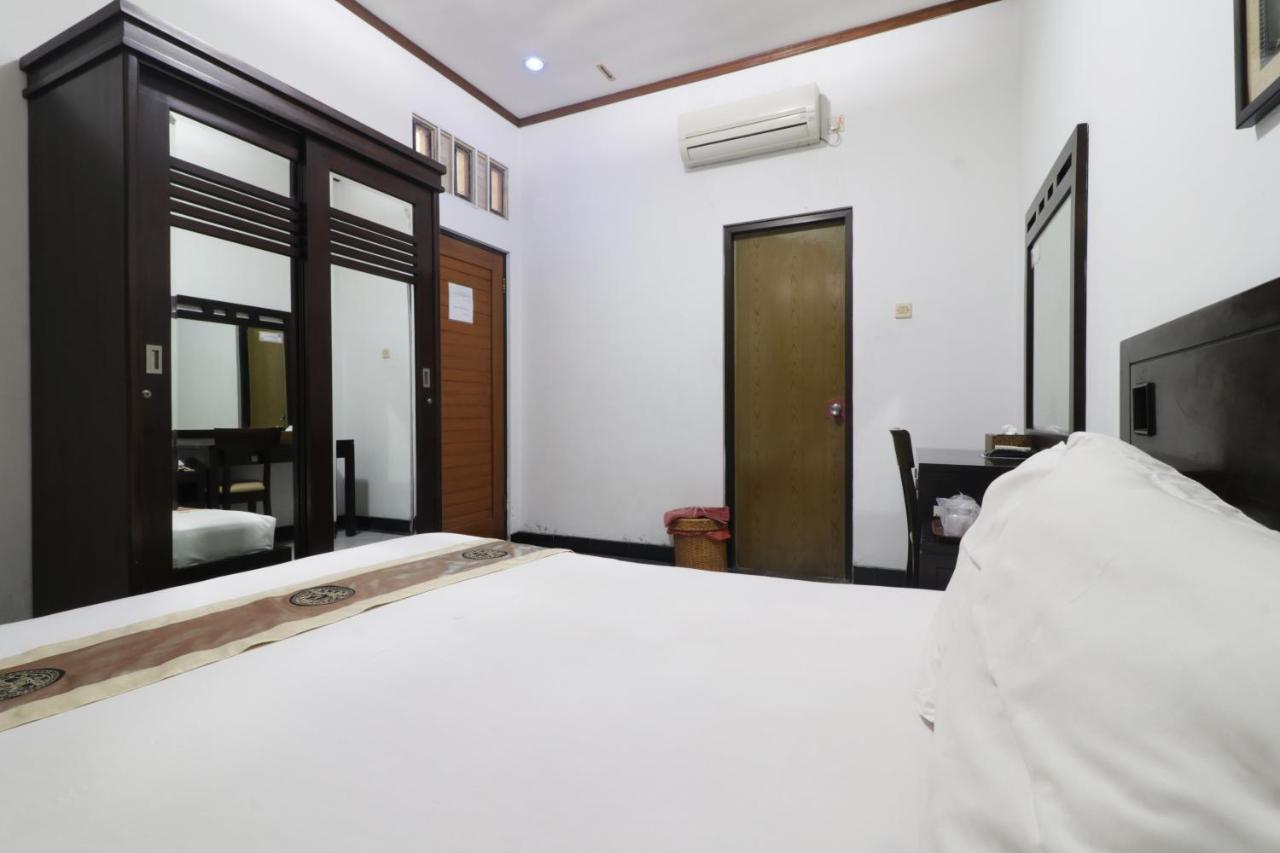 Hotel Dinnar Syariah Gayungan Redpartner