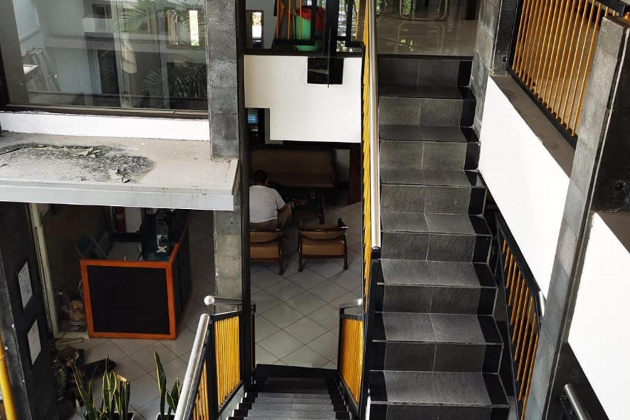 Hotel Dinnar Syariah Gayungan Redpartner