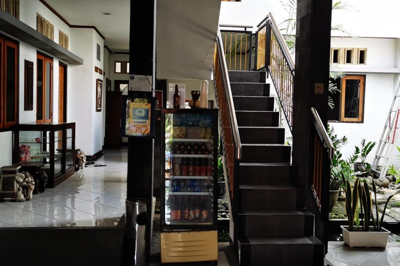 Dinnar Syariah Gayungan Redpartner Surabaya